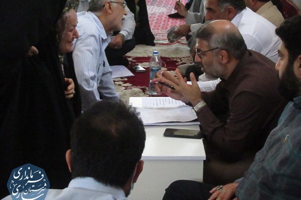 ملاقات مردمی فرماندار در روستای خرمآباد ساری