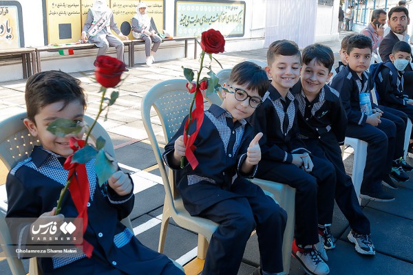 مراسم آغاز سال تحصیلی در دبستان حجاب چالوس